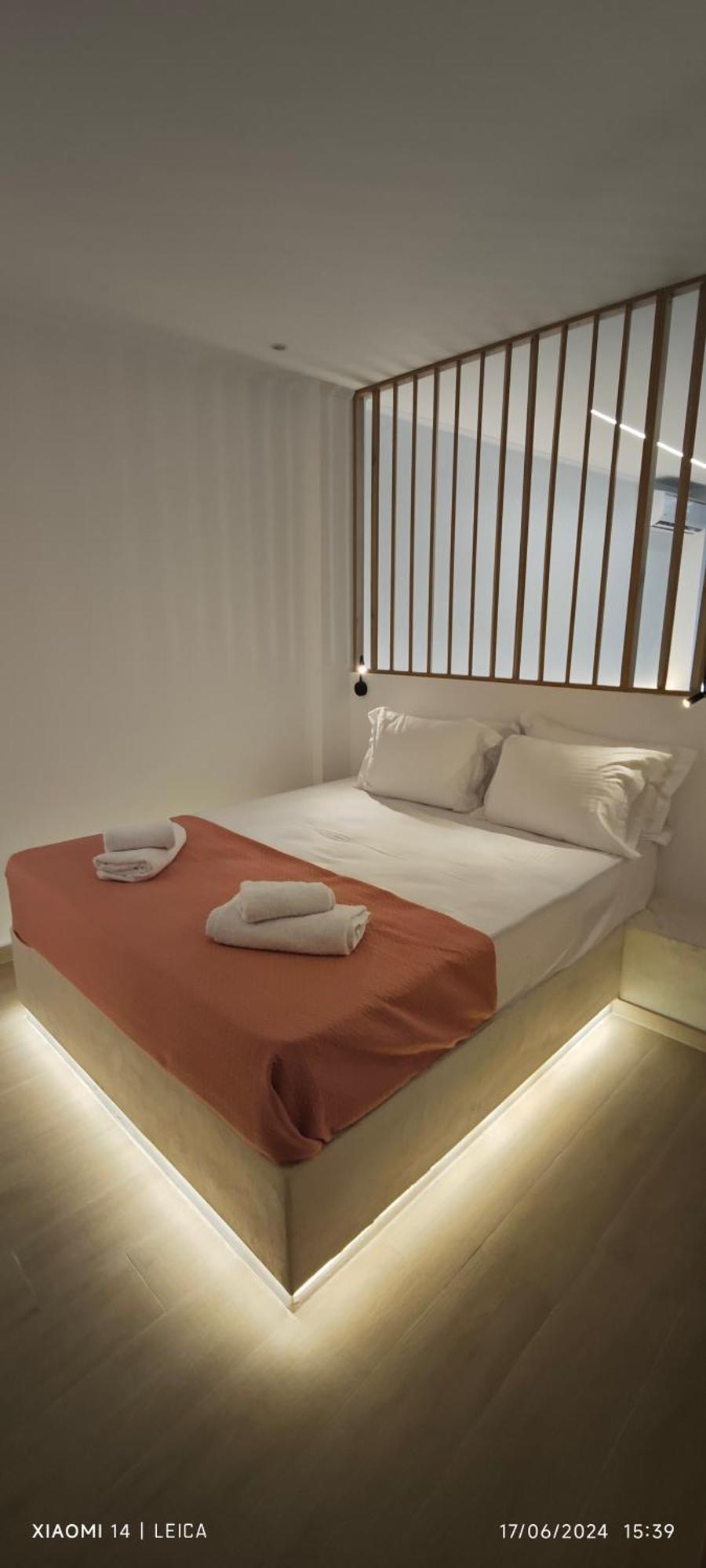 La Dolce Vita-Your Urban Stay Tesalonika Bagian luar foto