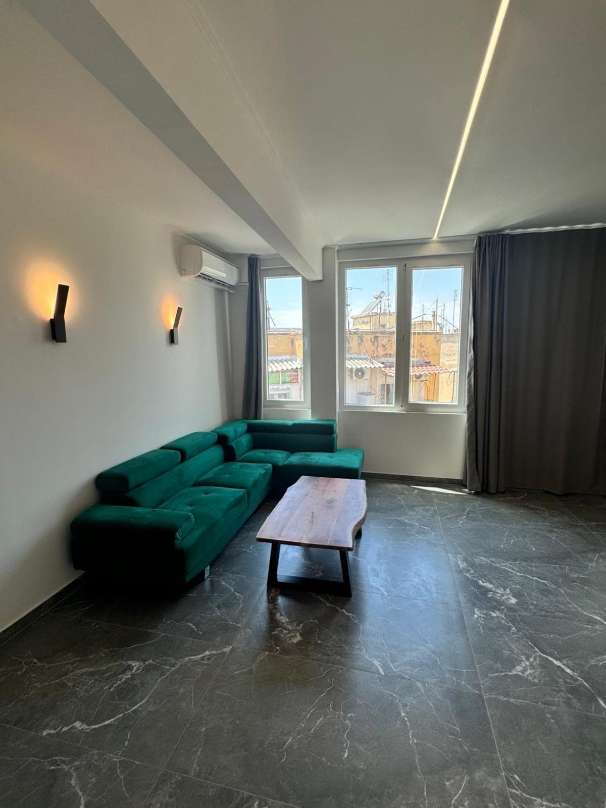 La Dolce Vita-Your Urban Stay Tesalonika Bagian luar foto